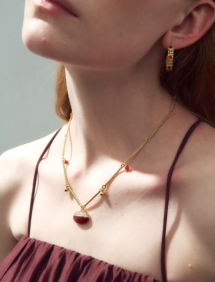 Rosavelle Garnet Crystal Pendant Necklace